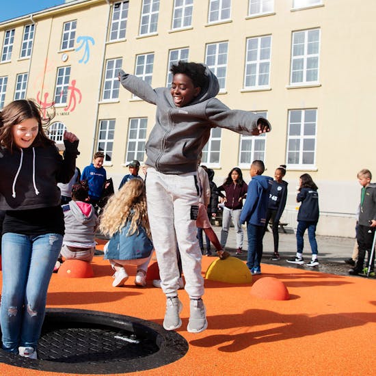 rogaland stavanger kampen-skole loop trampoline kunstgress jenter ungdom