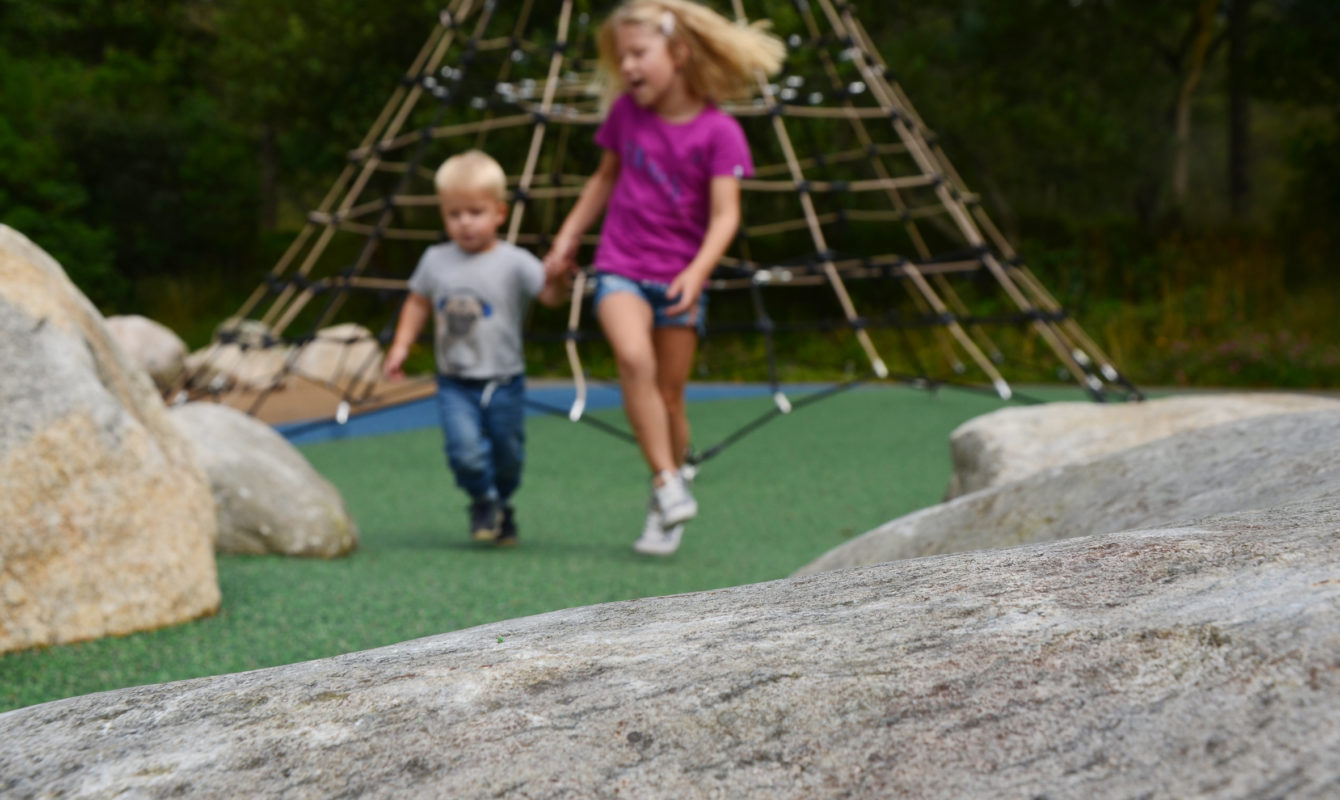 barn_lek_barnehage_lekeplass-1340x800